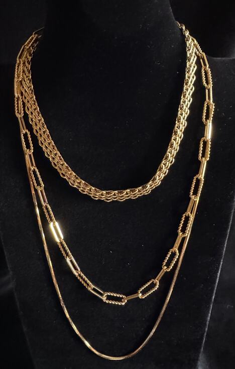 None Jewelry - Gold Tone Triple Strand Necklace 24” Layered Chain Statement Fashion N214
